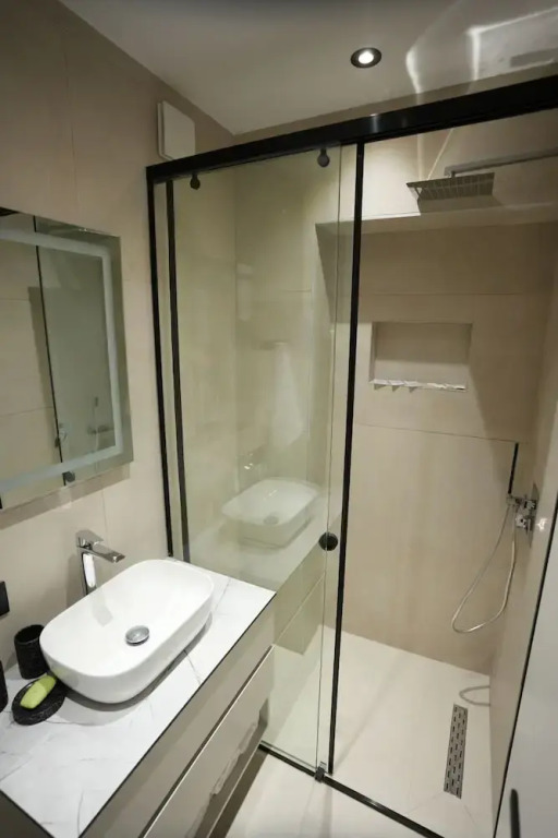 Huqi Luxury Apartments
