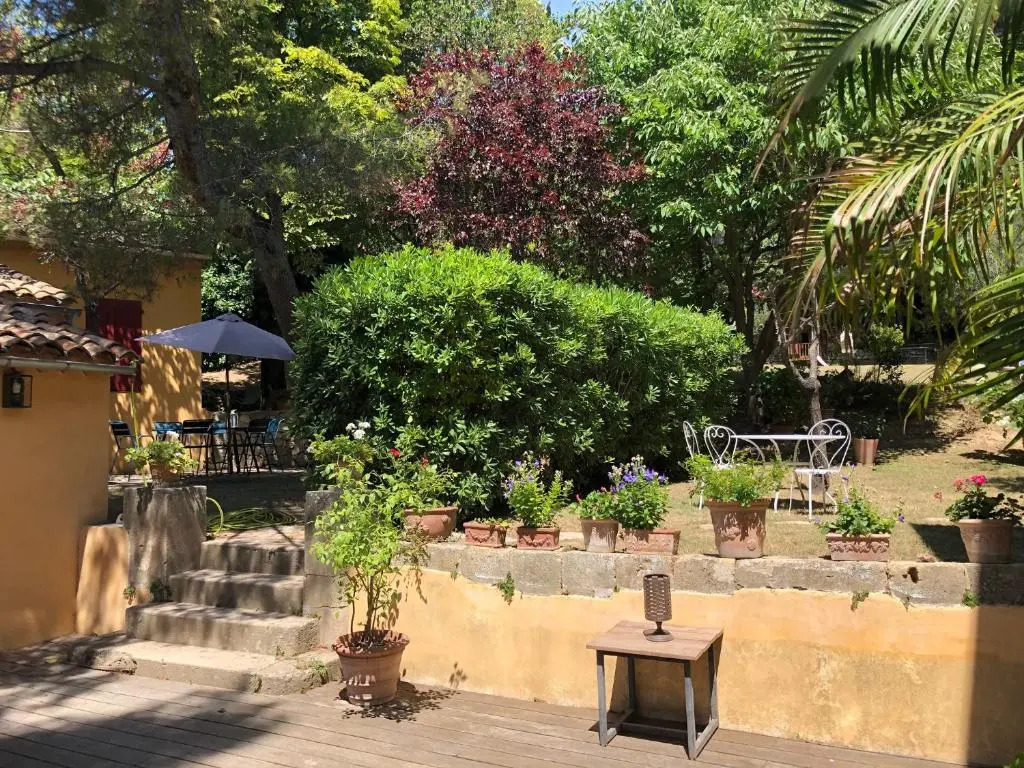 B&B Villa Roumanille