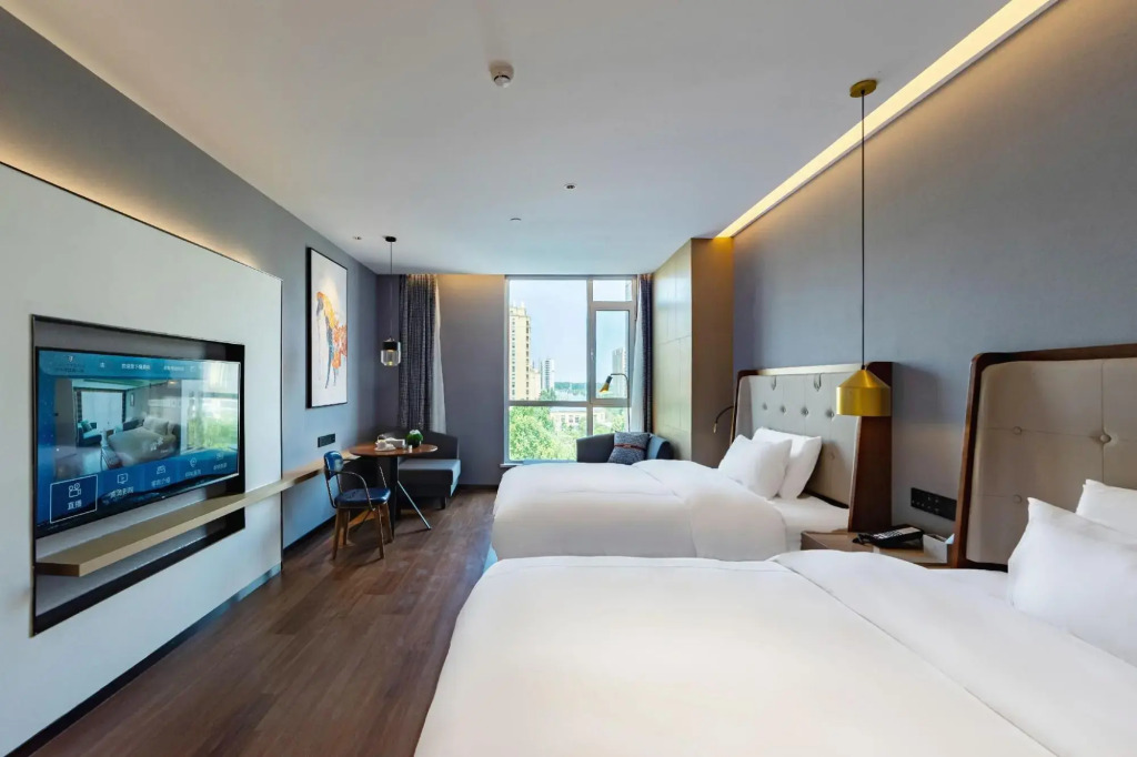 INZONE GARLAND SELECTION Hotel (Qihe County Wanda Plaza Quancheng Oulebao)