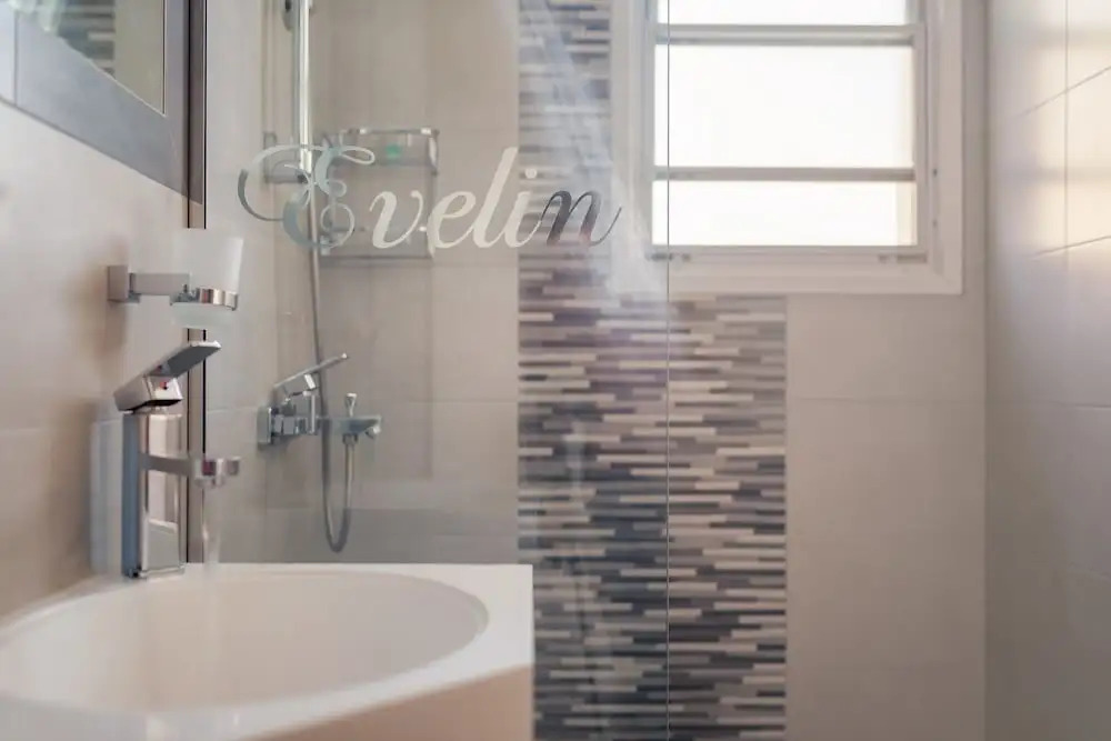 Evelin hotel