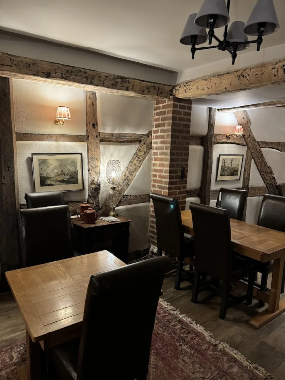 The White Lion Hotel