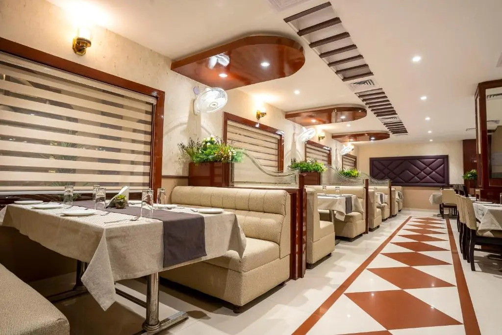 Hotel The Rivaaj