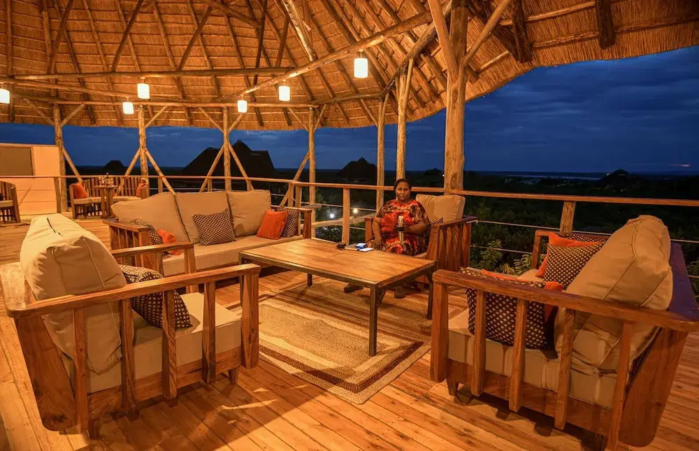 Aardvark Safari Lodge