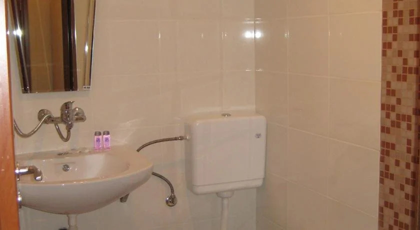 Guest Rooms Jivel