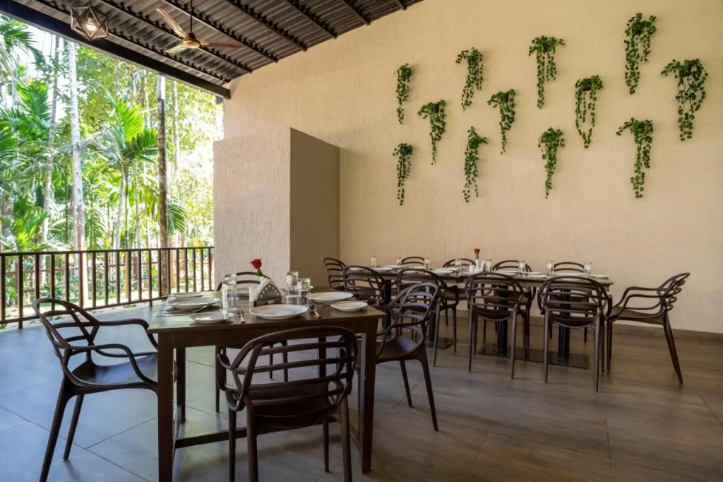 Stone Wood Premier Gokarna