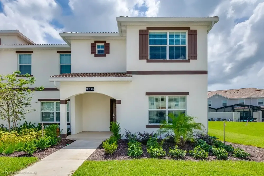 8934 Stinger Drive