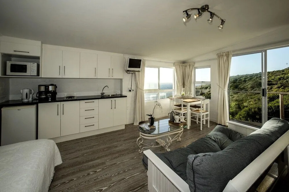 Rocklands Seaside Bed and Breakfast