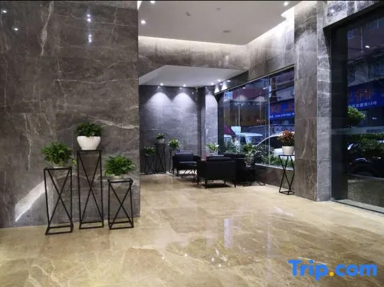 U Tour Hotel