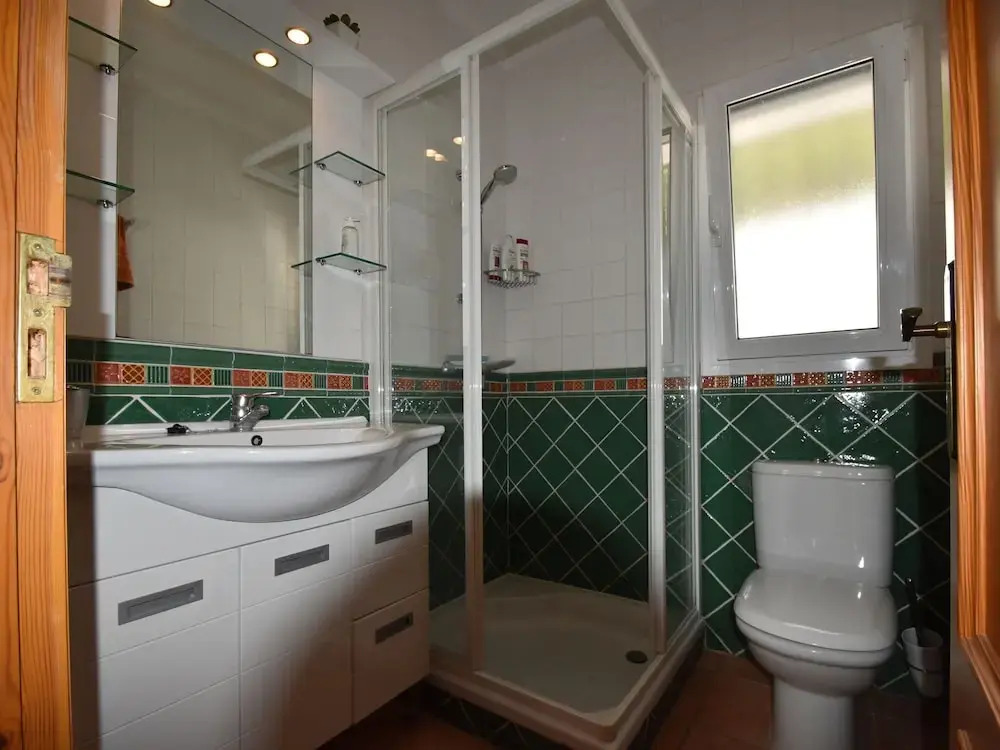 Sea Breeze Villa Escape