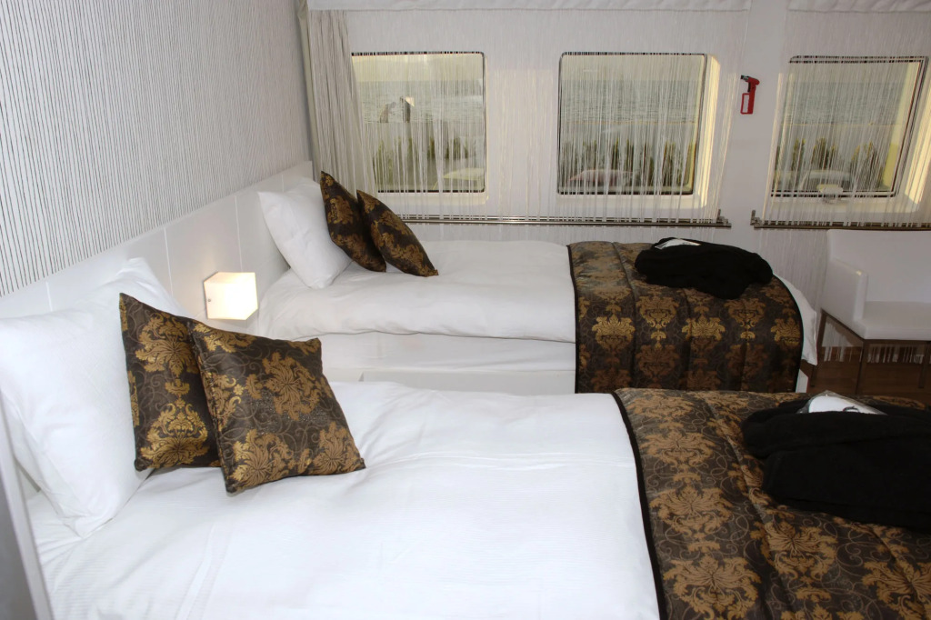 Otantik Gemi Hotel