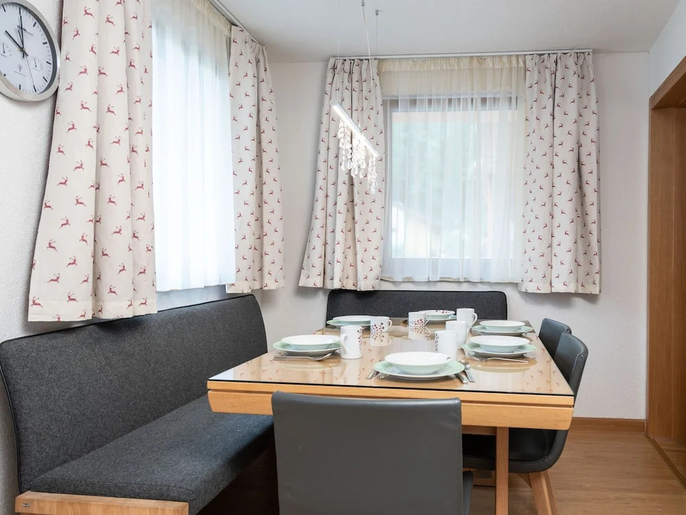 Cozy Chalet in Zell Am See With Balcony