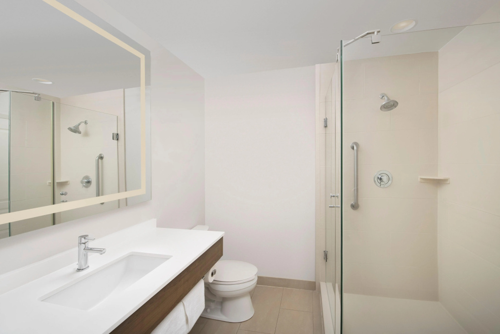 Holiday Inn Express Jacksonville Beach by IHG