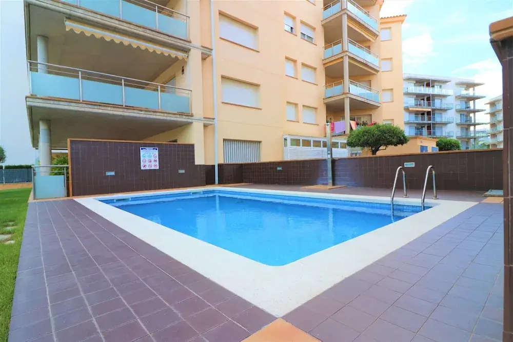 Apartment With Scenic View