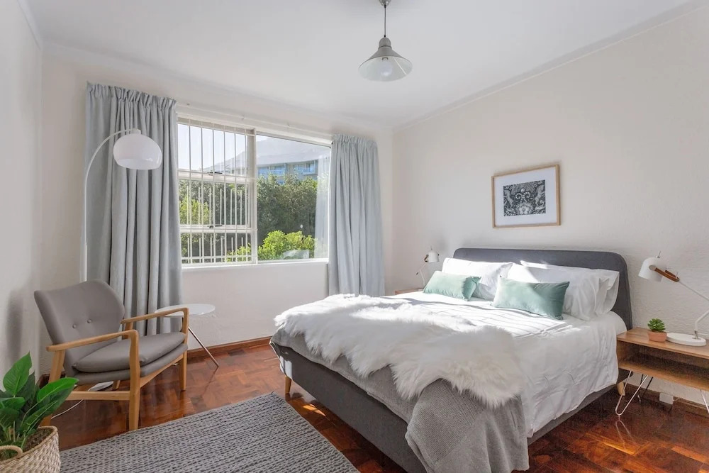 Woodlands Apartments