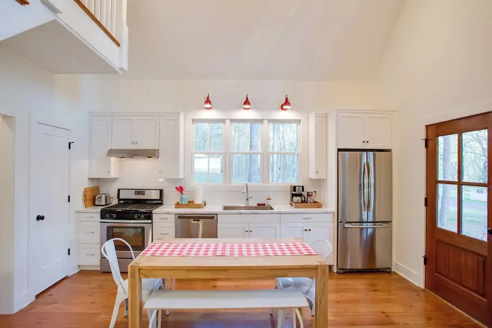 Enchanting Andersonville Home Steps to Norris Lake