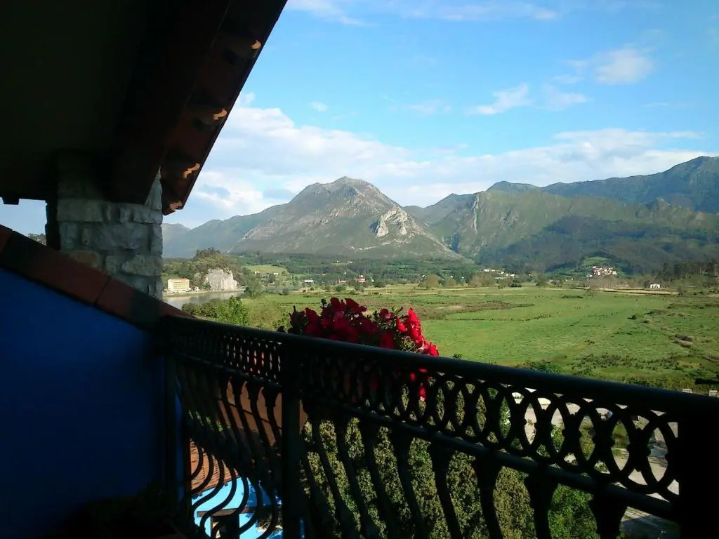 Apartamentos Rurales El Corberu