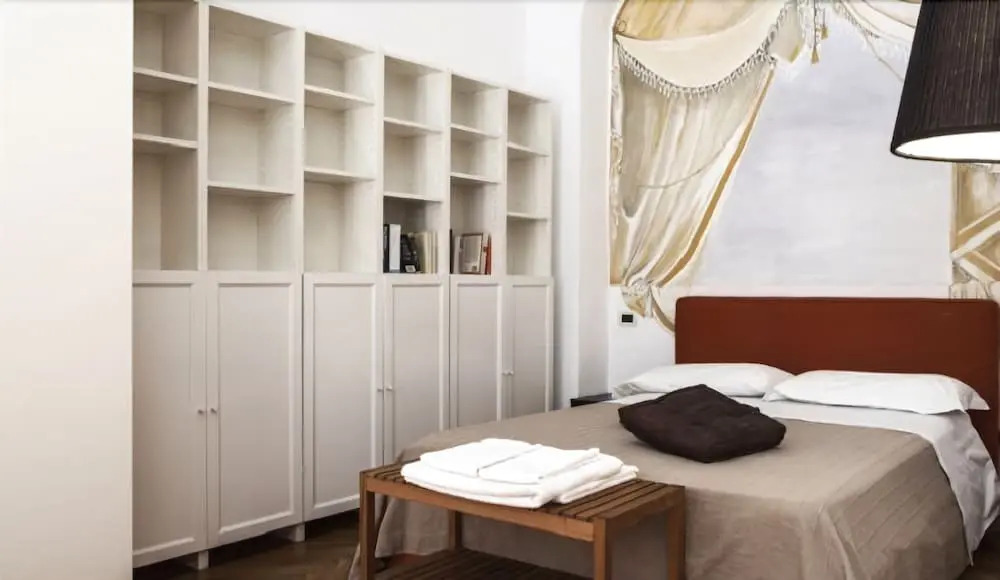 Plutarco Apartment