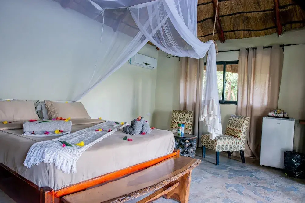 Nsofu Safari Lodge