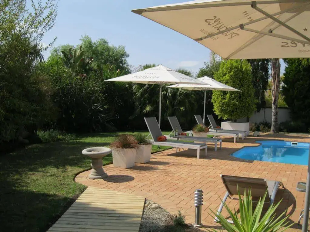 Pictures Guest House Boutique Hotel