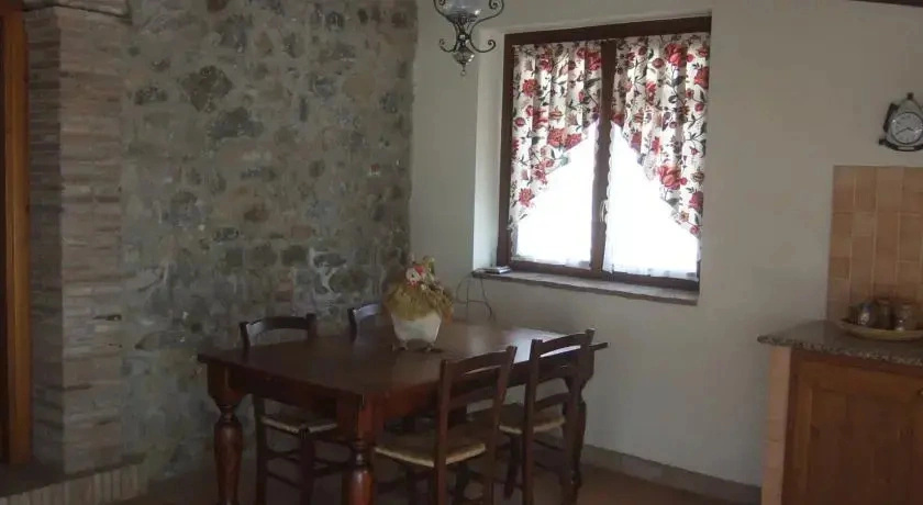 Casa Vacanze Montenibbio