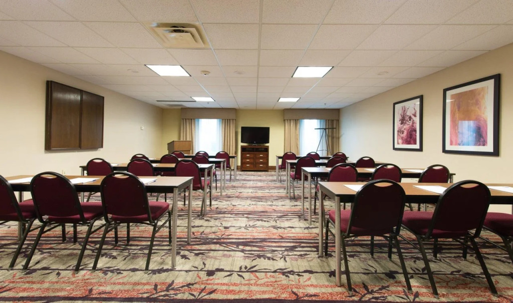 Holiday Inn Express Hotel & Suites Walterboro I-95