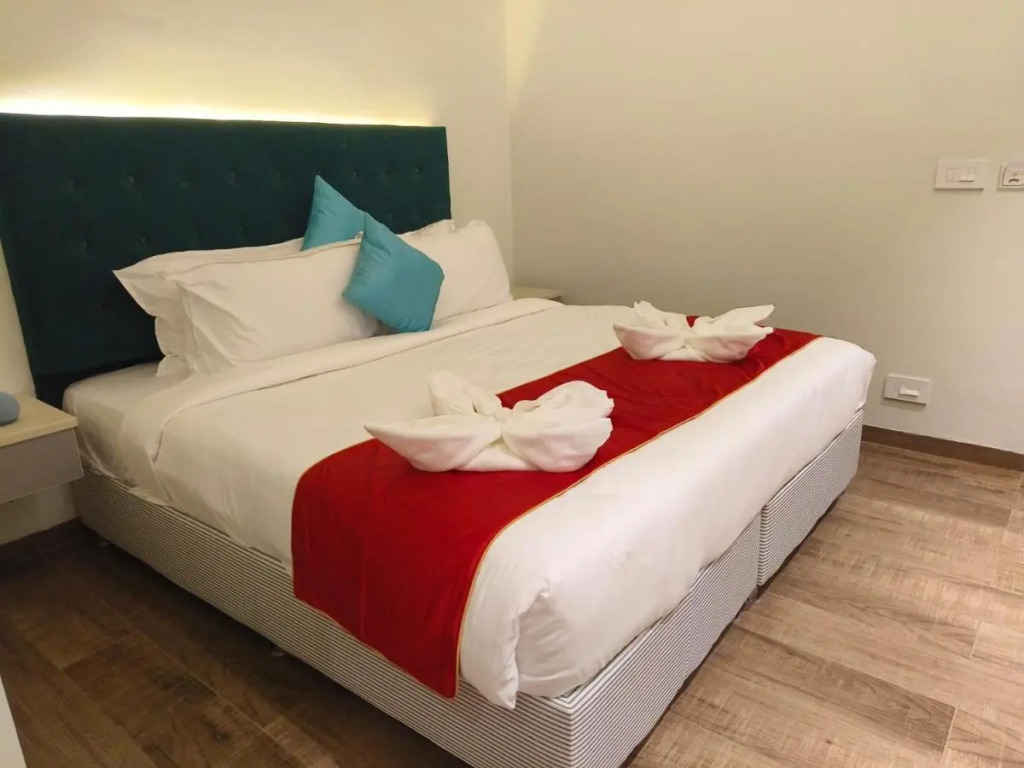 World Inn Hotel