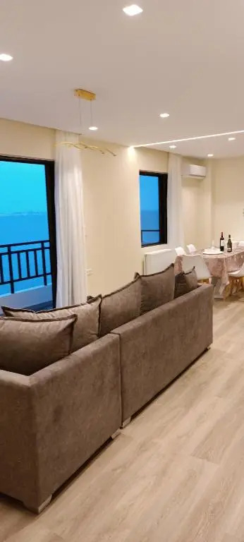 Blue Seaview Suites