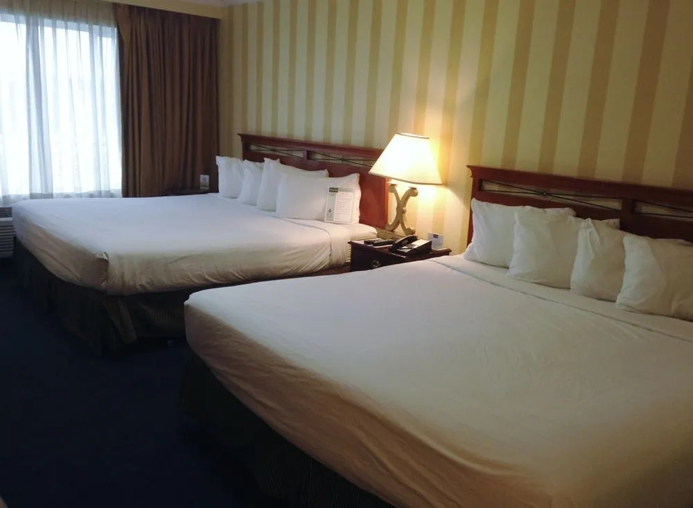 Tally-Ho Hotel