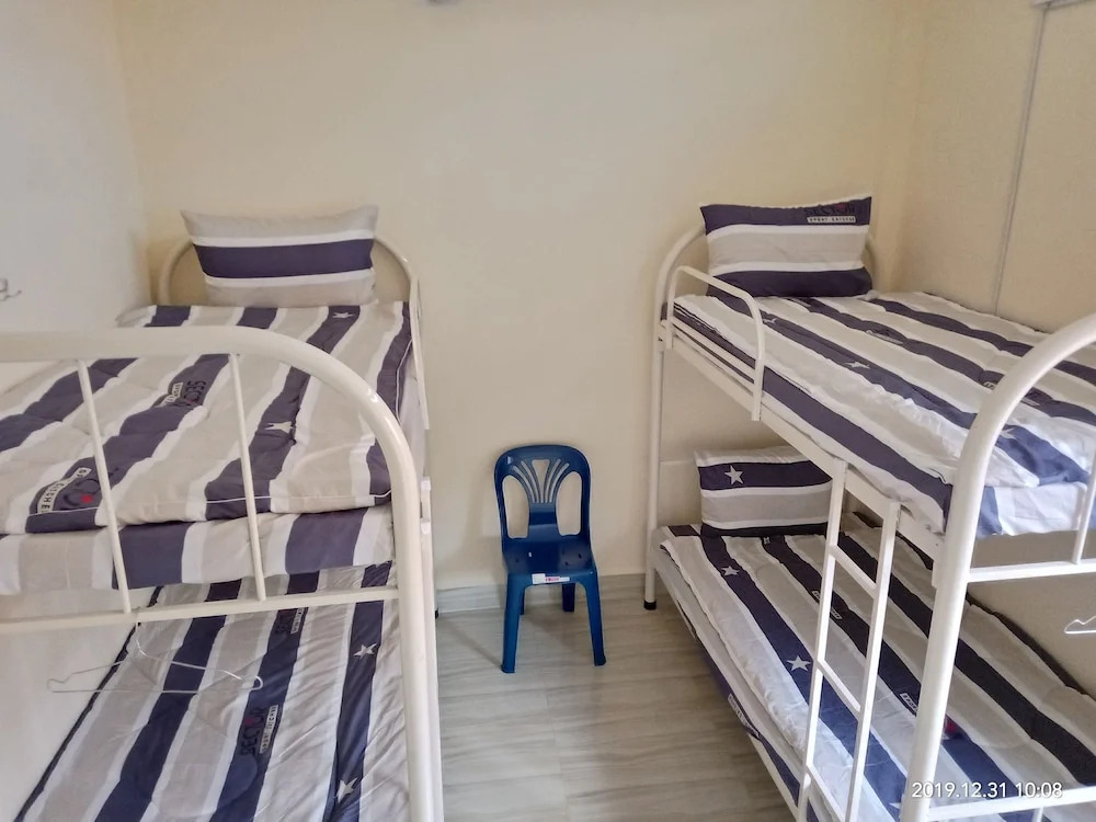 Stay Inn Hostel