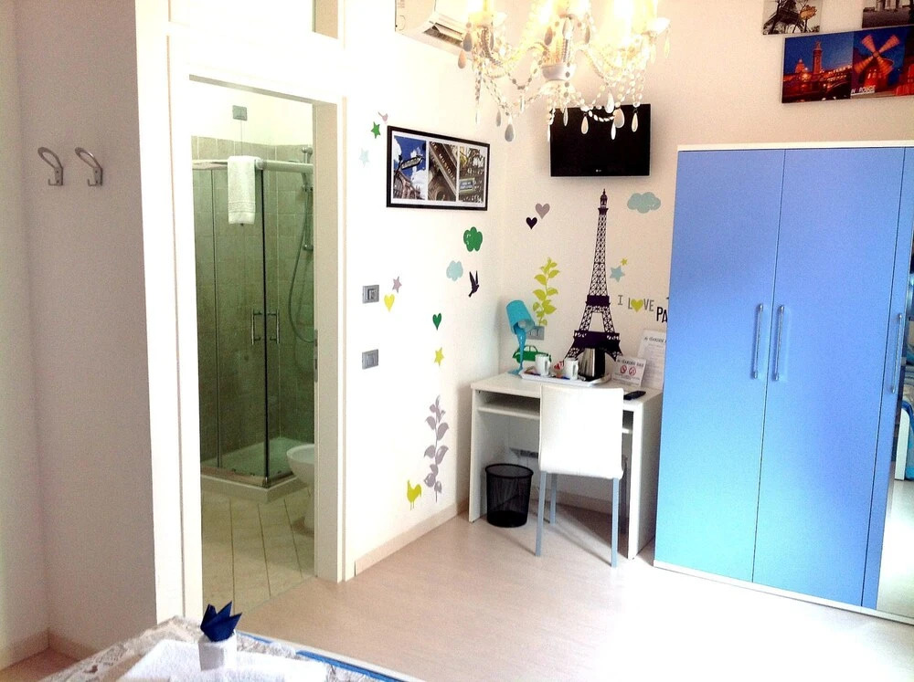 Ai Giardini Rooms -vicino Ospedale Borgo Trento e centro storico