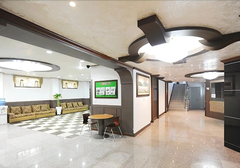 Dogo Elim Hotel