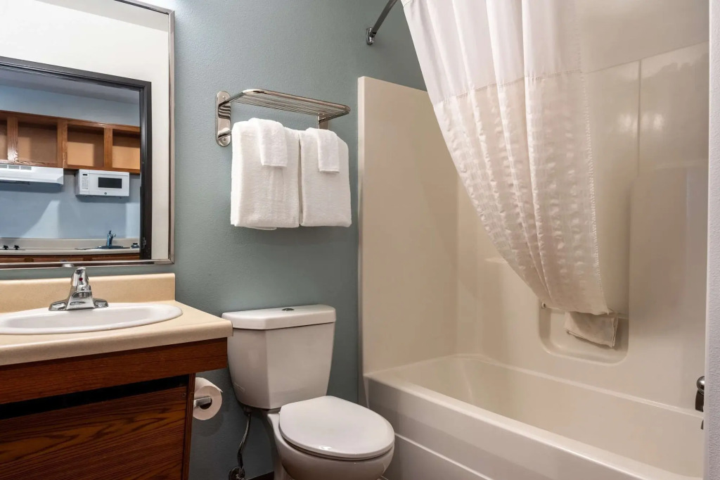 WoodSpring Suites Macon North