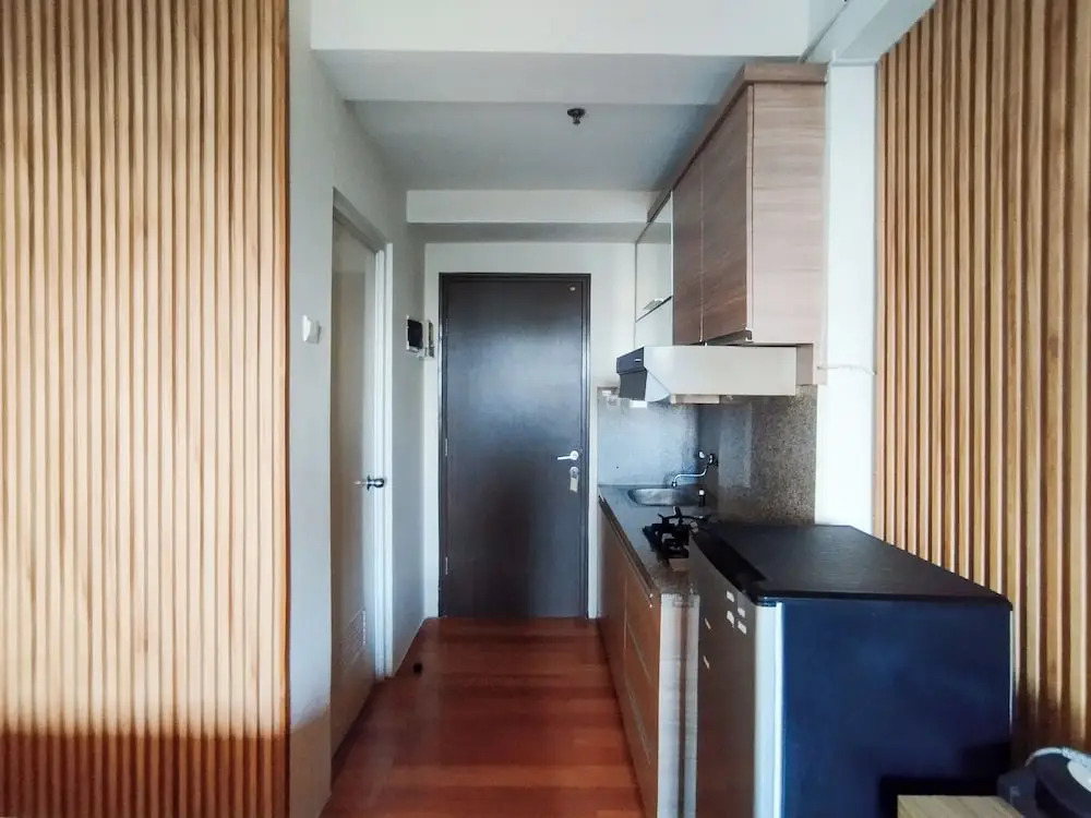 Strategic And Nice Studio Apartment At Suites @Metro
