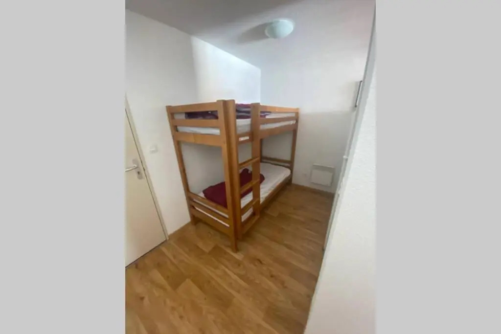 Appartement lumineux avec une belle vue montagne