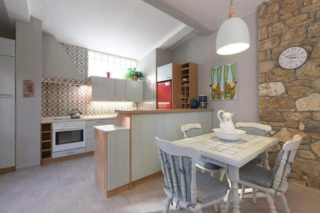 #FLH - Coral Apartment Near Fava Beach