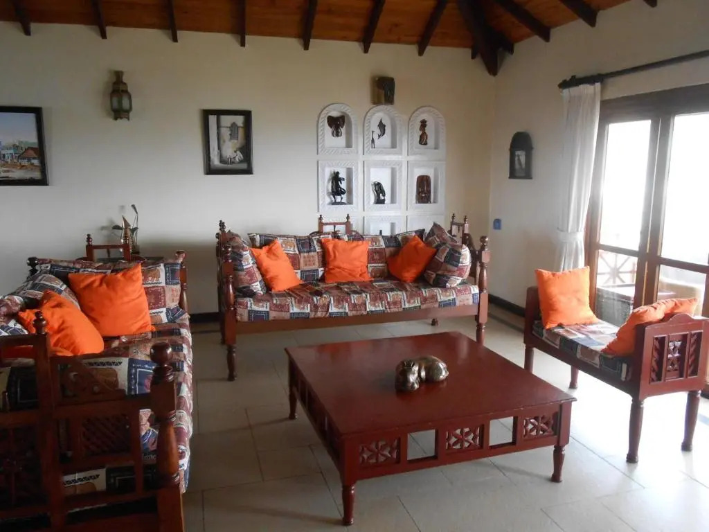 Blue Bay Cove, Penthouse 4
