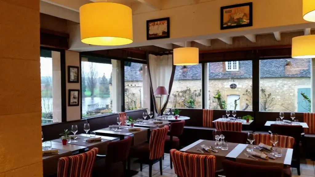 Logis-Hôtel Côté-Rivage