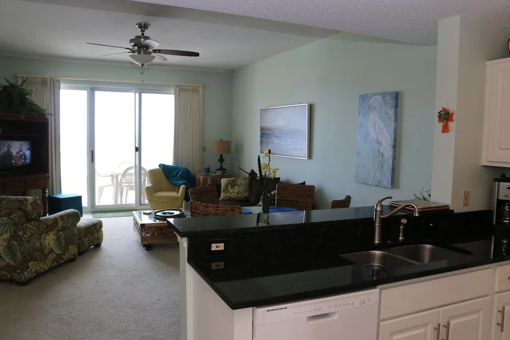 Dunes #701 - 2 Br Condo