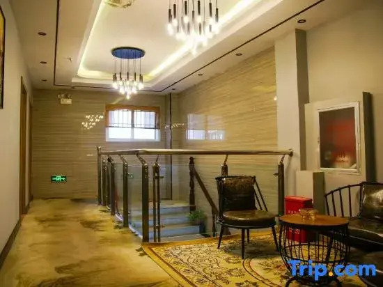 Zhoukou dongyue boutique hotel