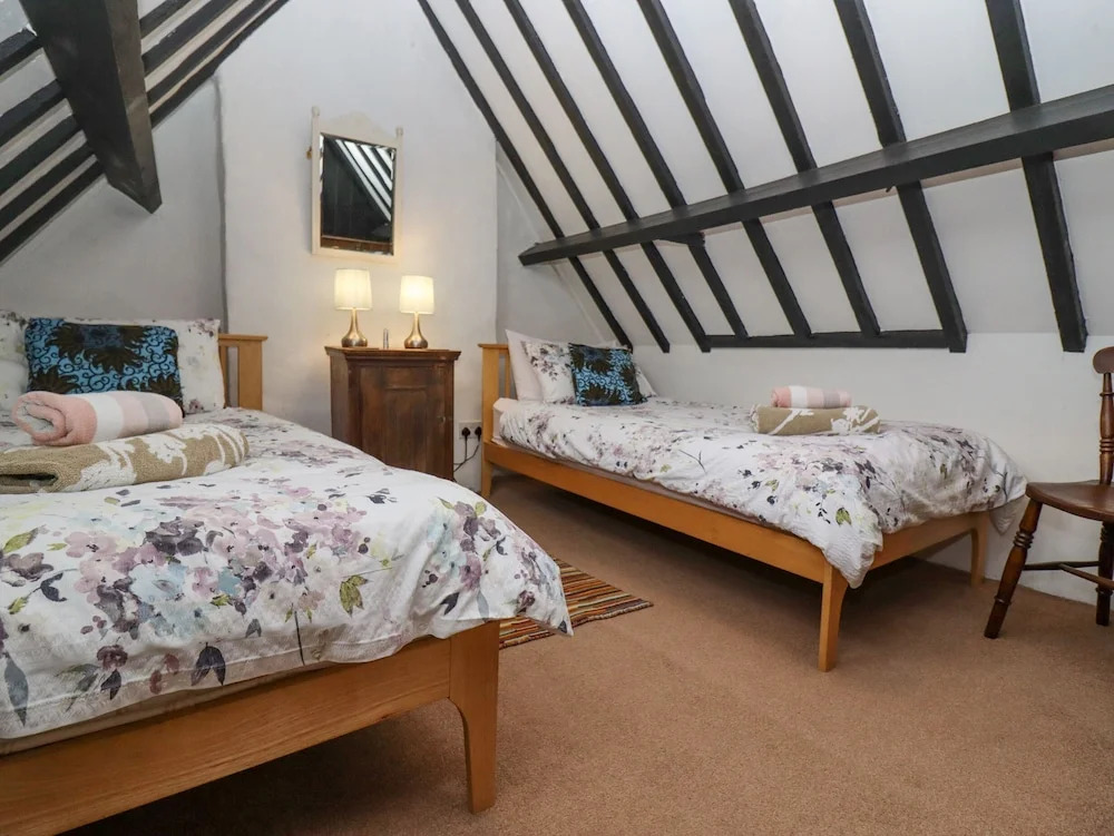 Newbury Cottage