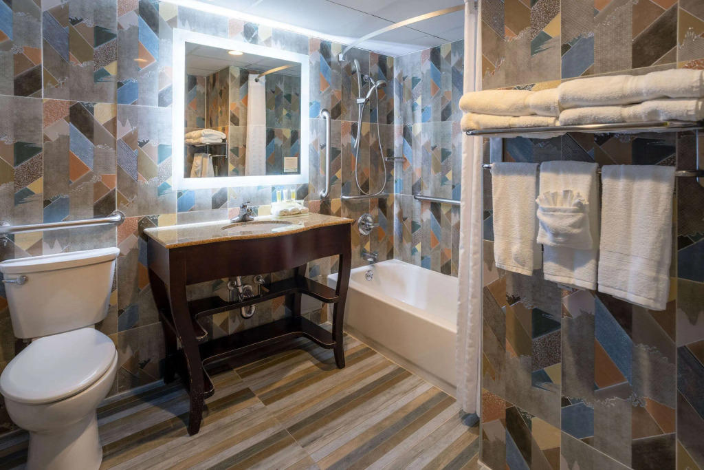 Days Hotel by Wyndham North Bergen