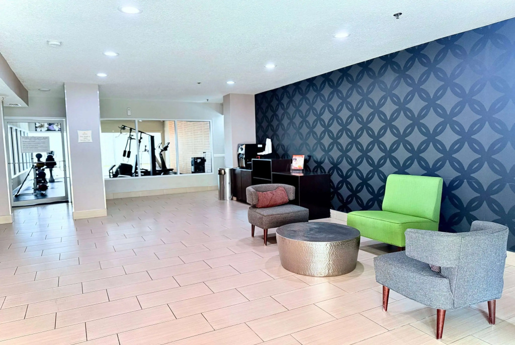 La Quinta by Wyndham Orlando Universal area