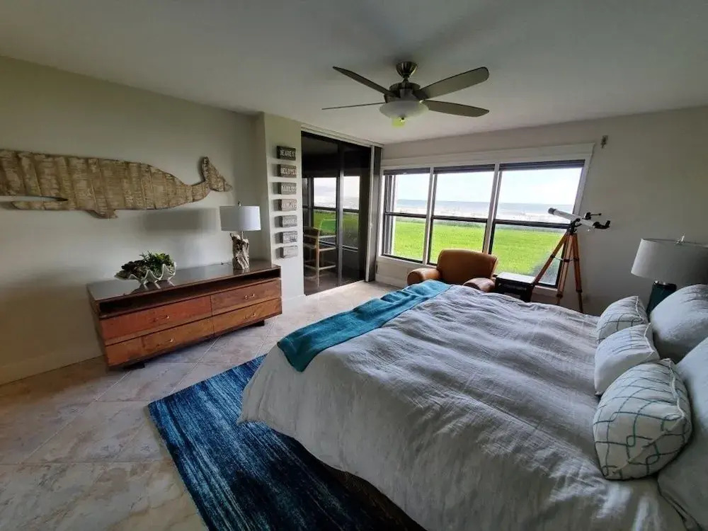 Sand Dollar 101 3 Bedroom Condo by RedAwning