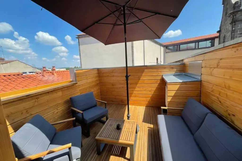 Coworking House - Quiet with Rooftop