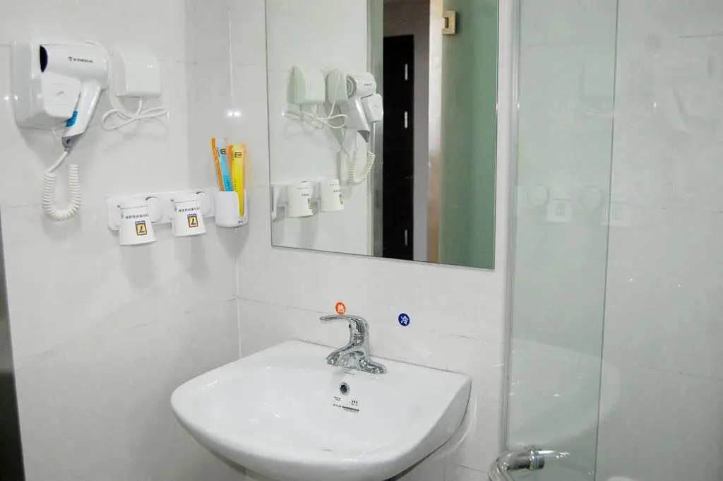 7Days Inn Qinhuangdao Railway Station