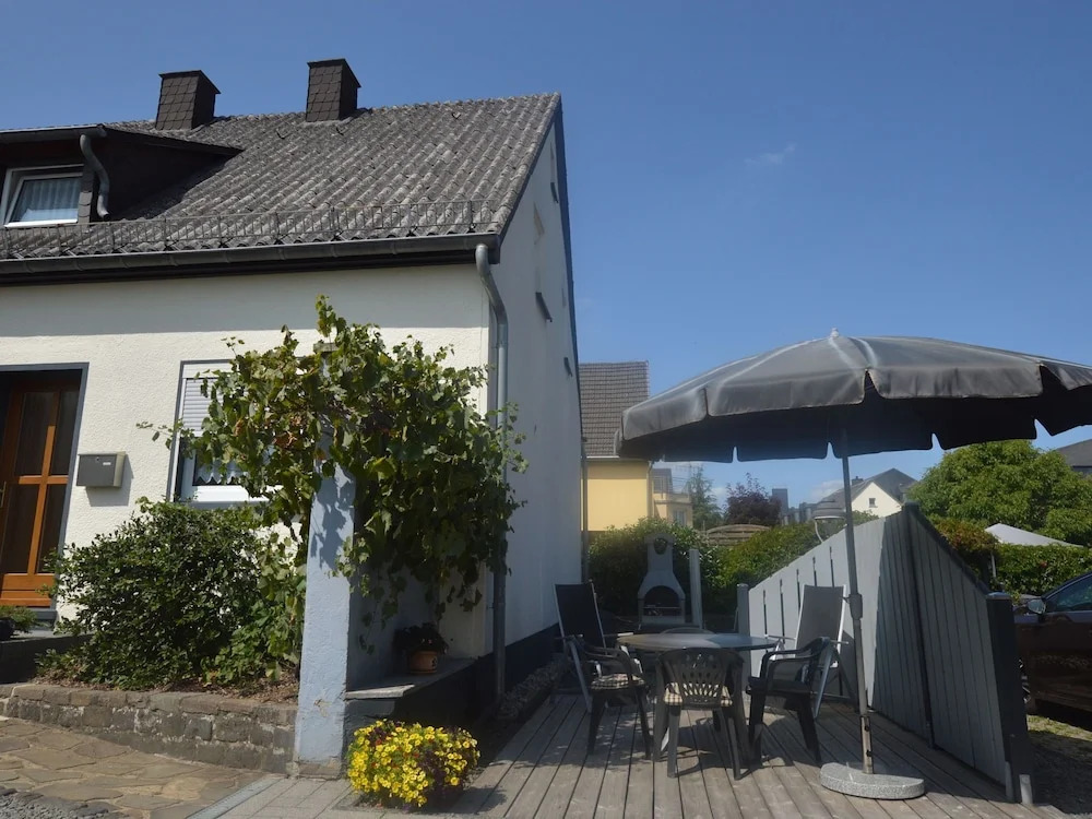 Atmospheric House in the Centre of Daun, but Still in a Quiet Location and With Parking