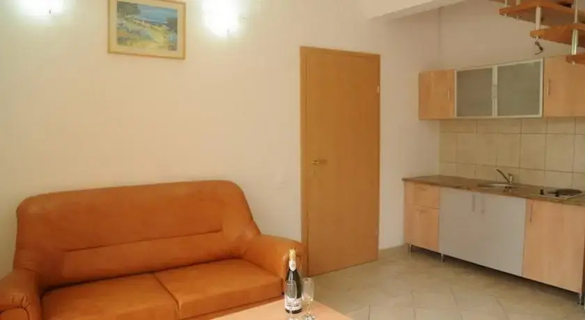 Apartamente Genova si Venetia