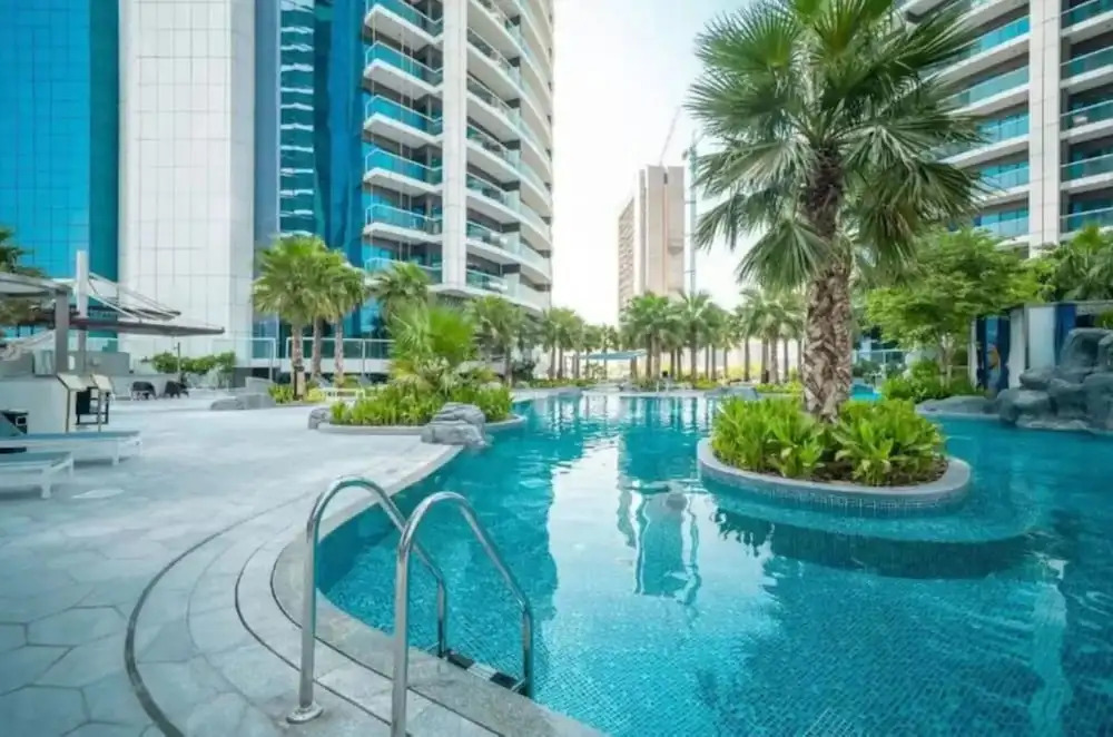 Luxury 2BR Apartment in Paramount Towers Business Bay