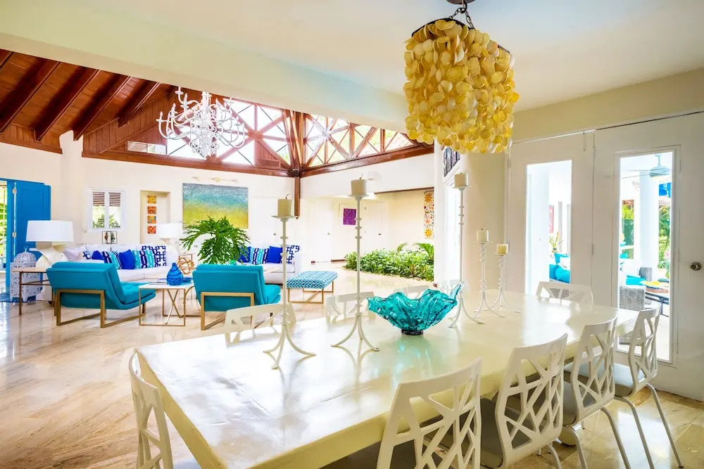 Unlimited Luxury Laureanne's Villa