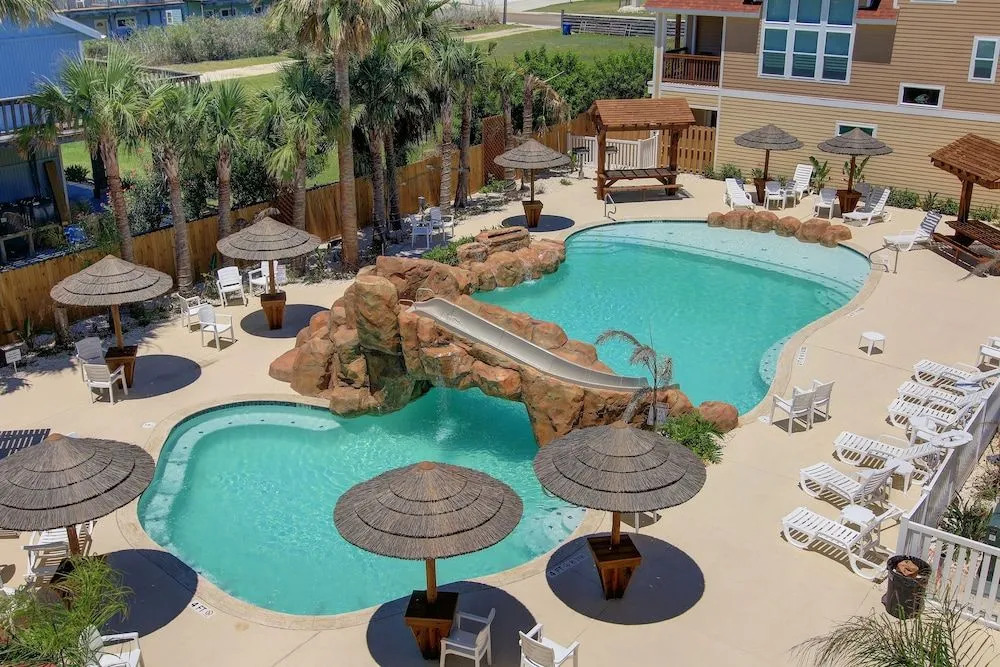 The Chic Retreat Condo Bs203 3 Bedrooms 3 Bathrooms Condo